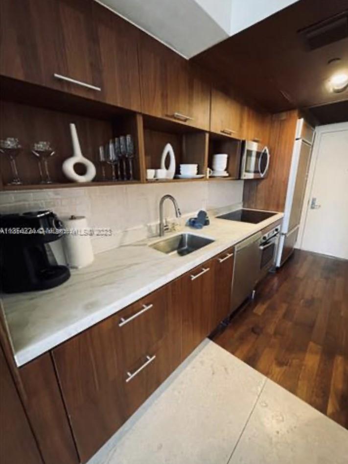 50 Biscayne Blvd 607, Miami, Florida 33132, ,1 BathroomBathrooms,Residentiallease,For Rent,50 Biscayne Blvd 607,A11564135