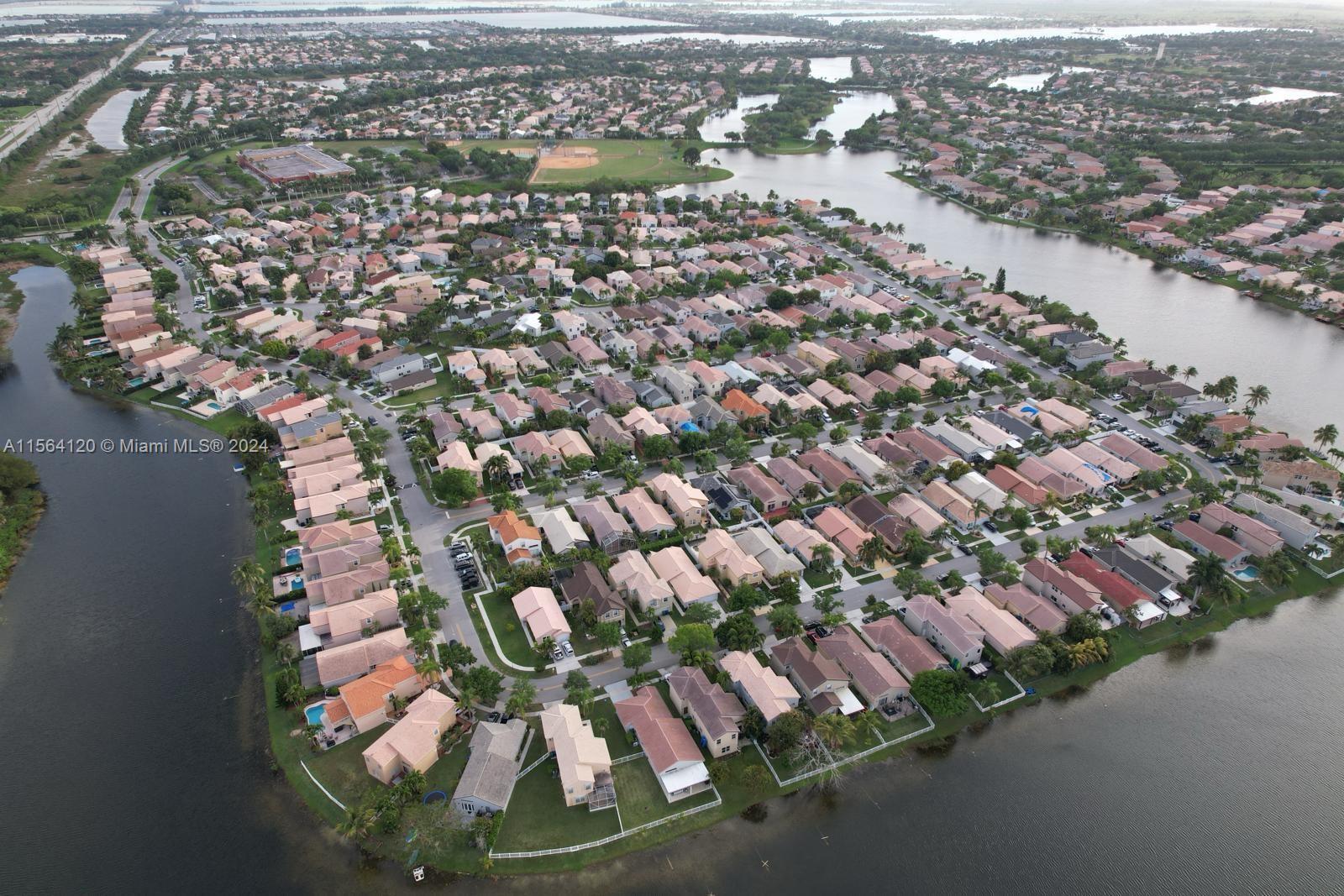 17352 SW 18th St, Miramar, Florida 33029, 5 Bedrooms Bedrooms, ,2 BathroomsBathrooms,Residential,For Sale,17352 SW 18th St,A11564120