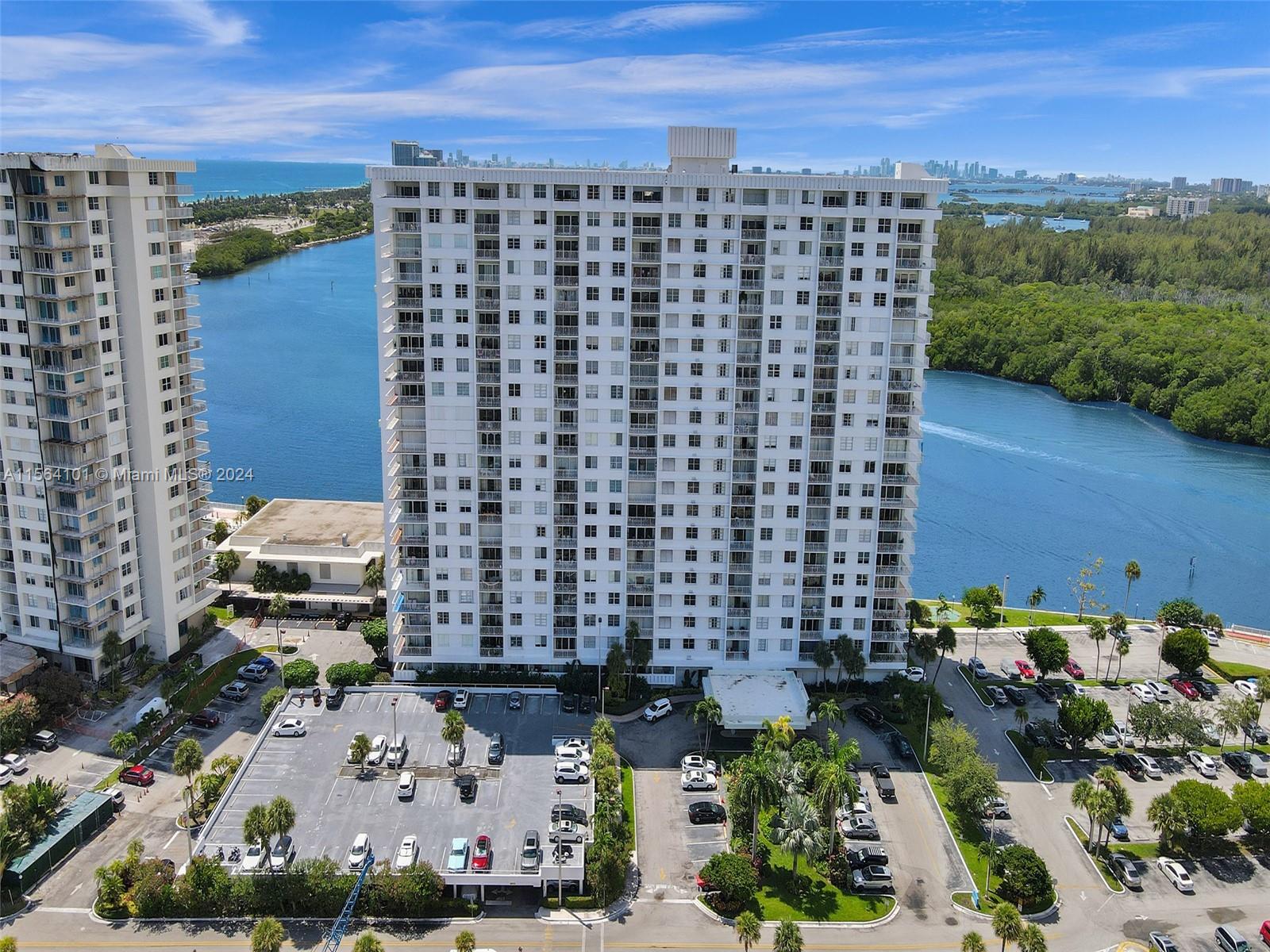 500  Bayview Dr #617 For Sale A11564101, FL