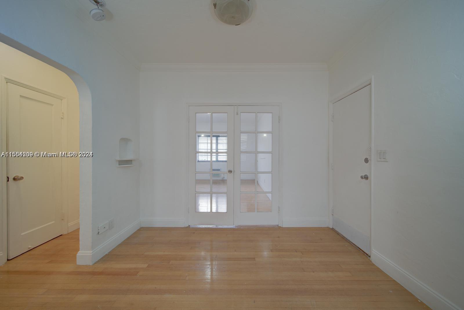 Miami Beach, Florida 33139, ,1 BathroomBathrooms,Residentiallease,For Rent,A11564209