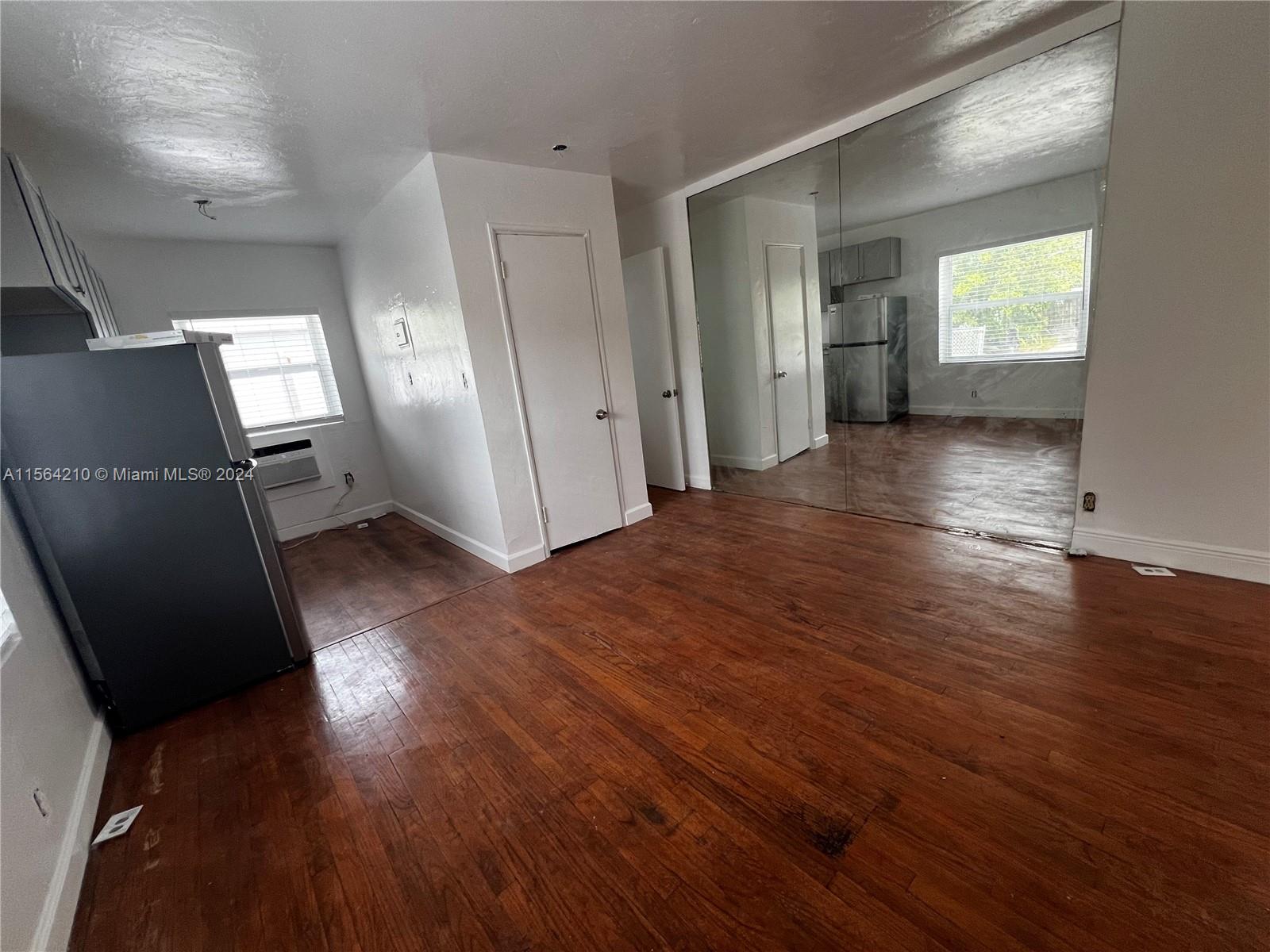 2037 Madison St #11, Hollywood, Florida 33020, ,1 BathroomBathrooms,Residentiallease,For Rent,2037 Madison St #11,A11564210