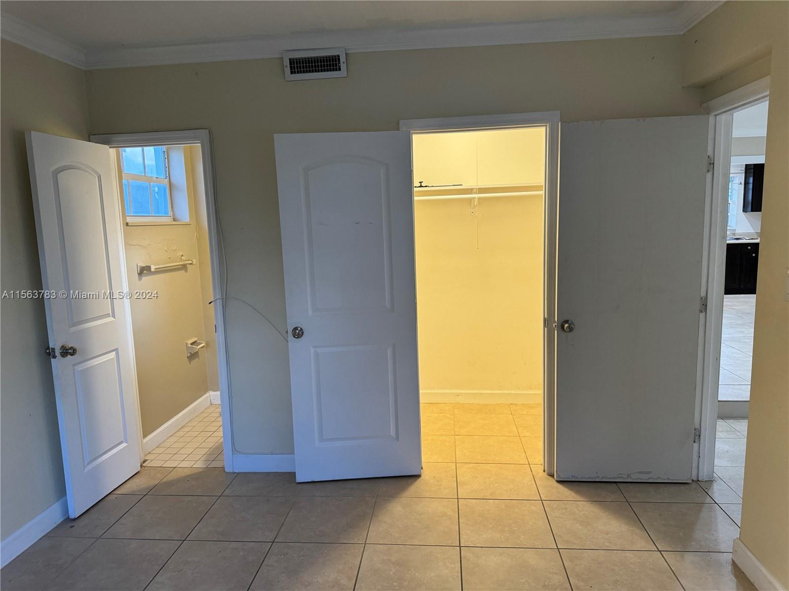 6760 SW 10th Ct, Pembroke Pines, Florida 33023, 4 Bedrooms Bedrooms, 3 Rooms Rooms,2 BathroomsBathrooms,Residential,For Sale,6760 SW 10th Ct,A11563783