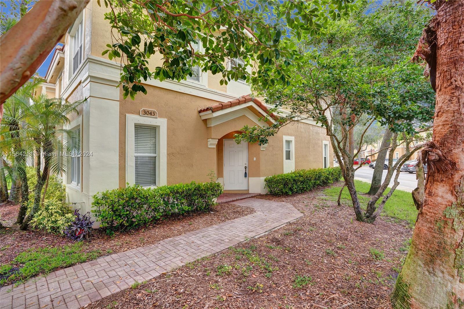 Miramar, Florida 33027, 3 Bedrooms Bedrooms, ,2 BathroomsBathrooms,Residential,For Sale,A11564211