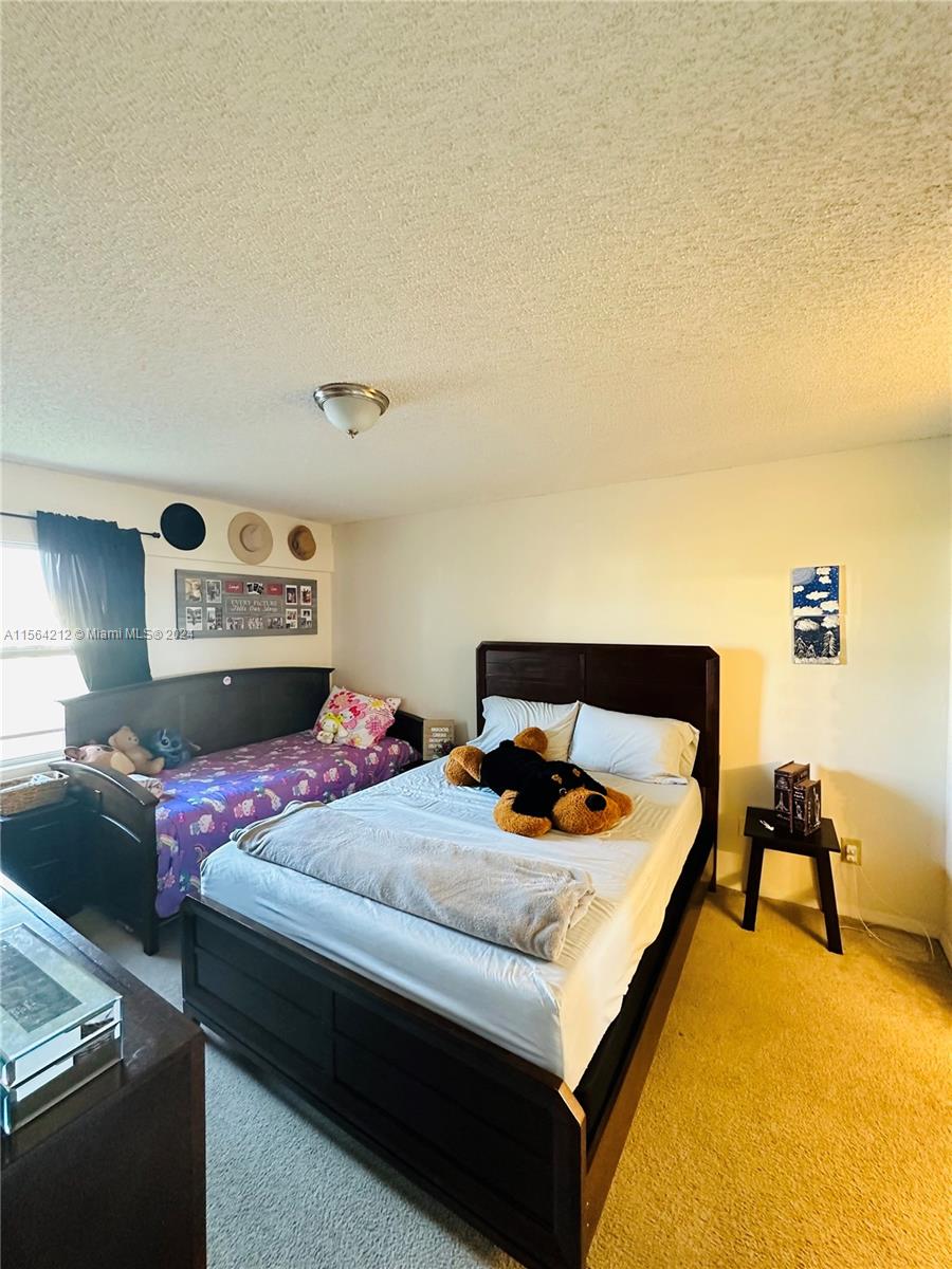 415 SW 113th Way 415, Pembroke Pines, Florida 33025, 1 Bedroom Bedrooms, ,1 BathroomBathrooms,Residentiallease,For Rent,415 SW 113th Way 415,A11564212