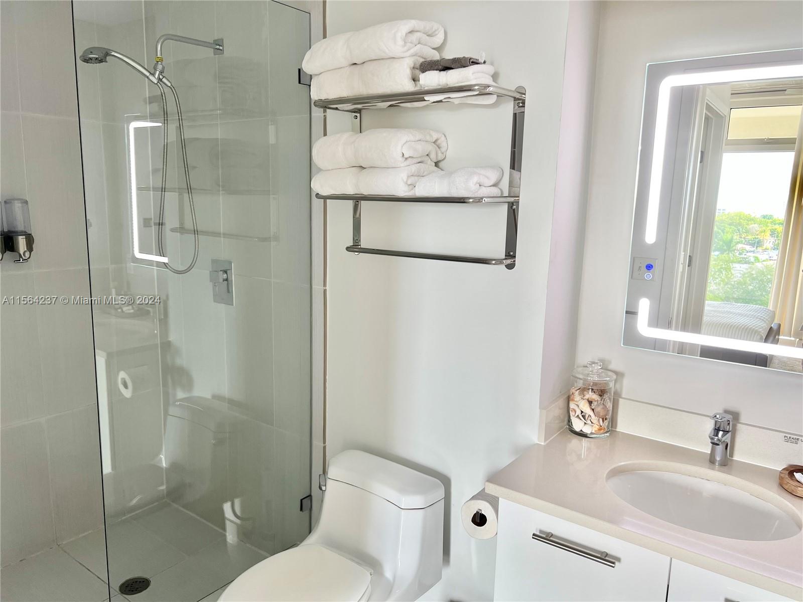 3250 NE 1st Ave 548, Miami, Florida 33137, 2 Bedrooms Bedrooms, ,2 BathroomsBathrooms,Residential,For Sale,3250 NE 1st Ave 548,A11564237