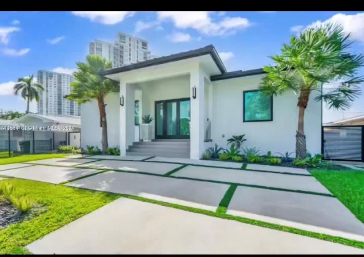 2010 NW 13th St 0, Miami, Florida 33125, 3 Bedrooms Bedrooms, ,3 BathroomsBathrooms,Residentiallease,For Rent,2010 NW 13th St 0,A11564181