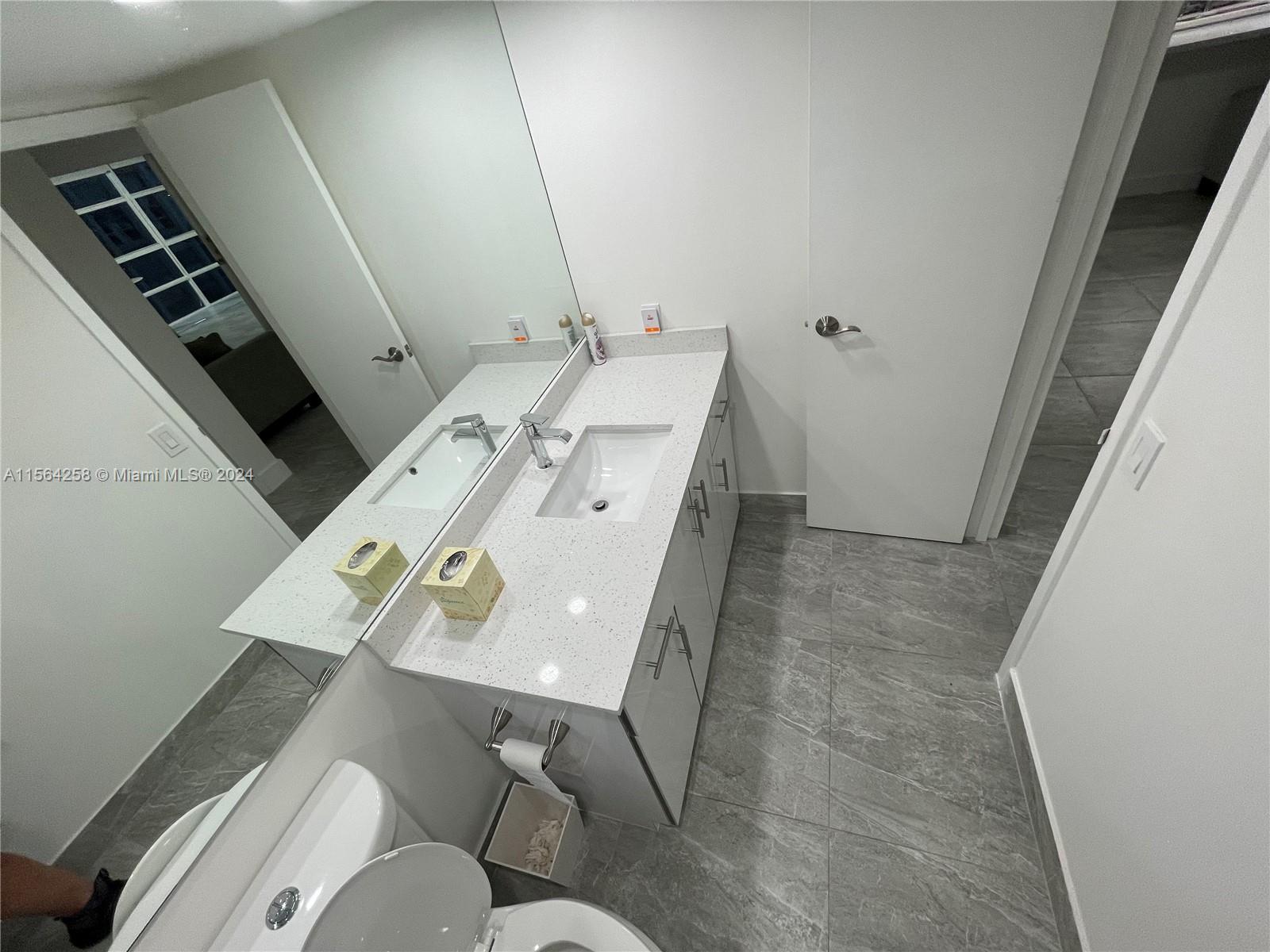 2000 Atlantic Shores Blvd 310, Hallandale Beach, Florida 33009, 2 Bedrooms Bedrooms, ,2 BathroomsBathrooms,Residentiallease,For Rent,2000 Atlantic Shores Blvd 310,A11564258