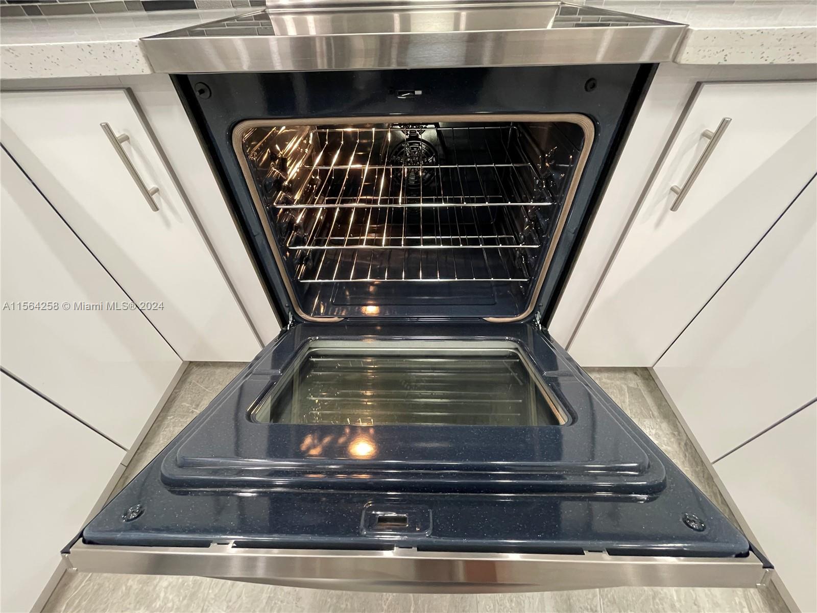 2000 Atlantic Shores Blvd 310, Hallandale Beach, Florida 33009, 2 Bedrooms Bedrooms, ,2 BathroomsBathrooms,Residentiallease,For Rent,2000 Atlantic Shores Blvd 310,A11564258