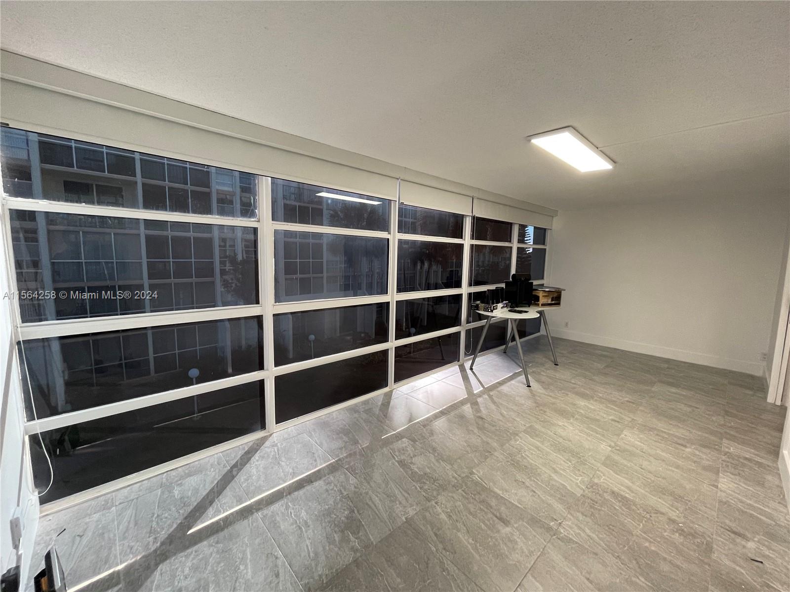 2000 Atlantic Shores Blvd 310, Hallandale Beach, Florida 33009, 2 Bedrooms Bedrooms, ,2 BathroomsBathrooms,Residentiallease,For Rent,2000 Atlantic Shores Blvd 310,A11564258