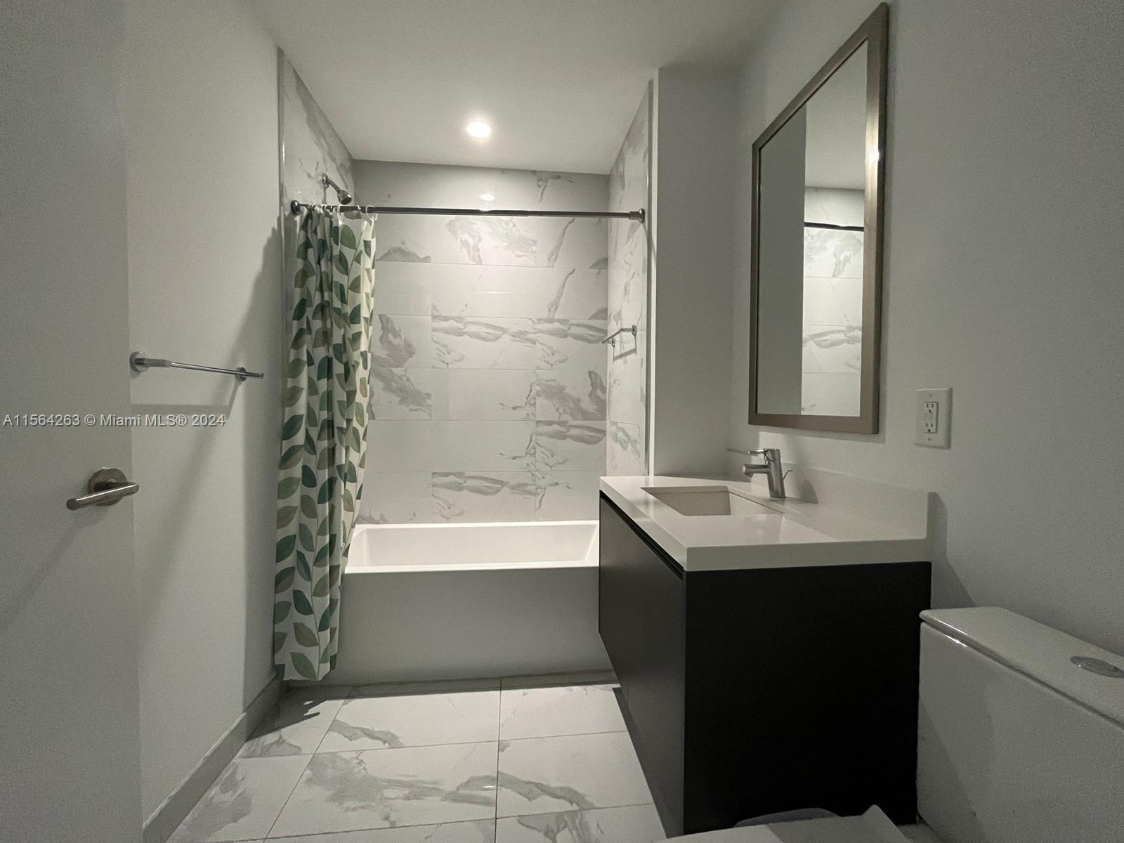 851 NE 1st Ave 1605, Miami, Florida 33132, 2 Bedrooms Bedrooms, ,2 BathroomsBathrooms,Residentiallease,For Rent,851 NE 1st Ave 1605,A11564263