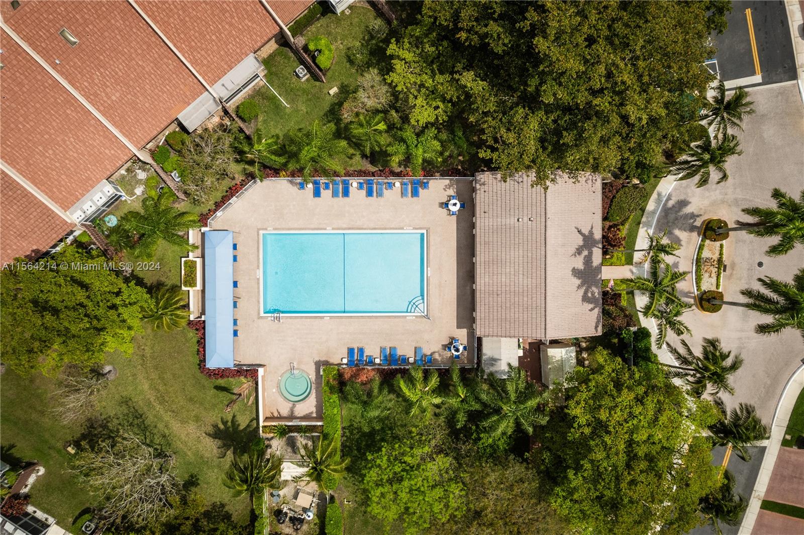 9925 Malvern Dr, Tamarac, Florida 33321, 2 Bedrooms Bedrooms, ,2 BathroomsBathrooms,Residential,For Sale,9925 Malvern Dr,A11564214