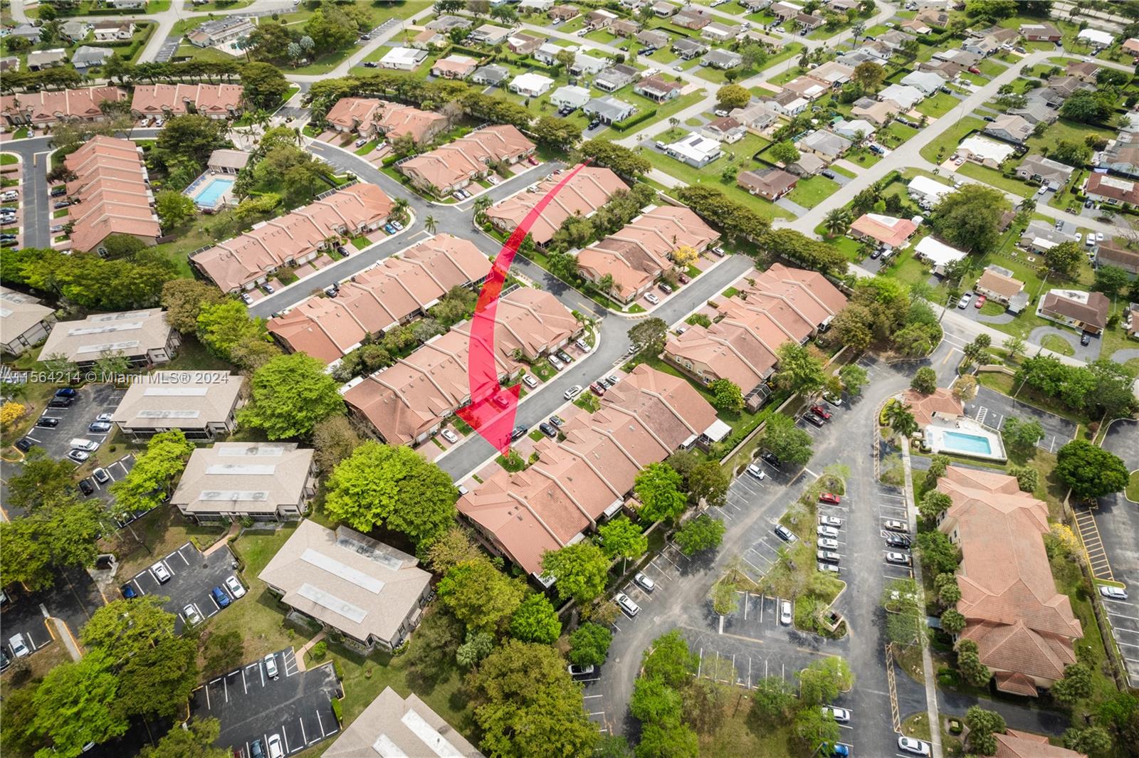 9925 Malvern Dr, Tamarac, Florida 33321, 2 Bedrooms Bedrooms, ,2 BathroomsBathrooms,Residential,For Sale,9925 Malvern Dr,A11564214