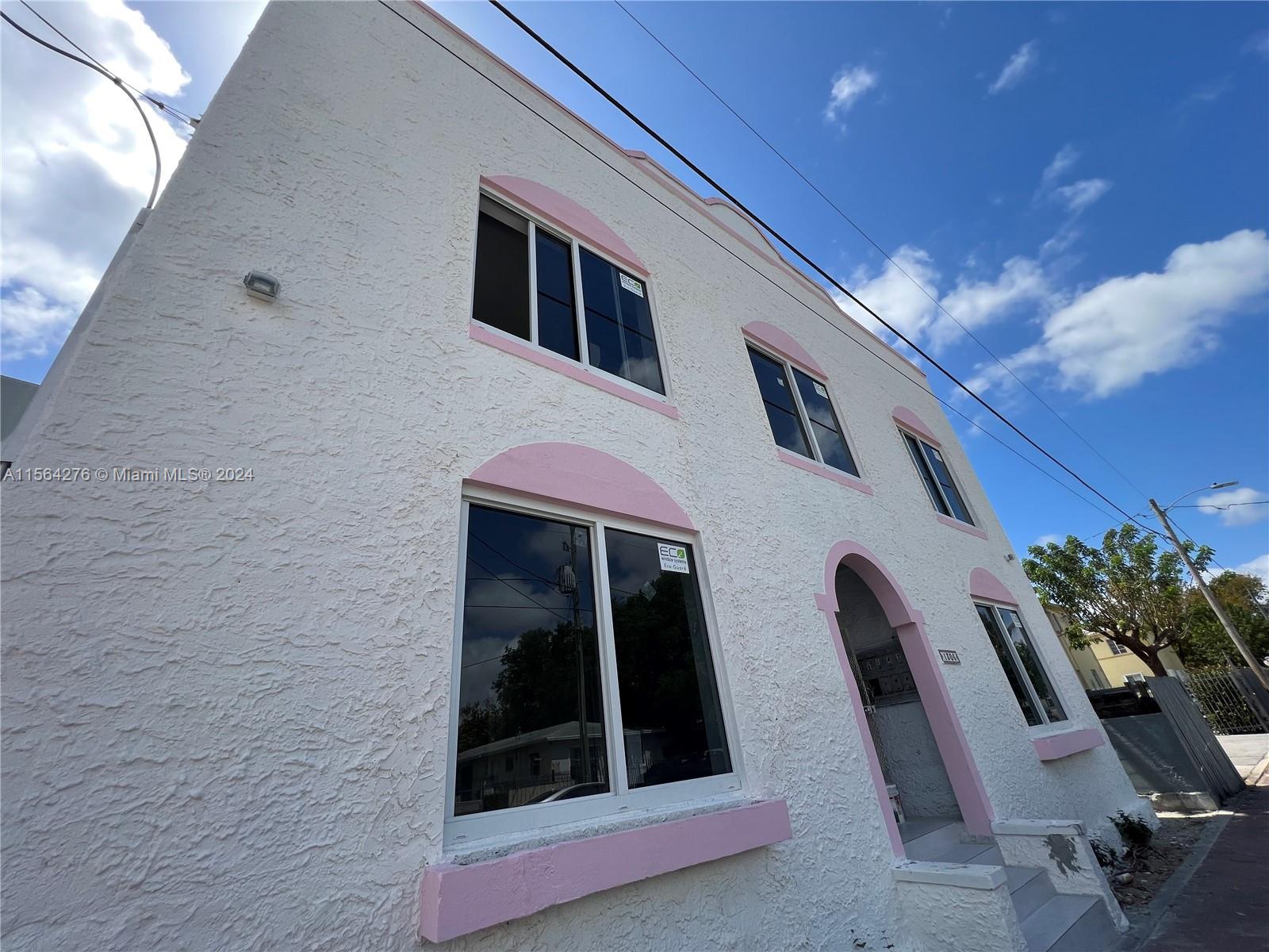 1306 SW 6th St 3, Miami, Florida 33135, 1 Bedroom Bedrooms, ,1 BathroomBathrooms,Residentiallease,For Rent,1306 SW 6th St 3,A11564276