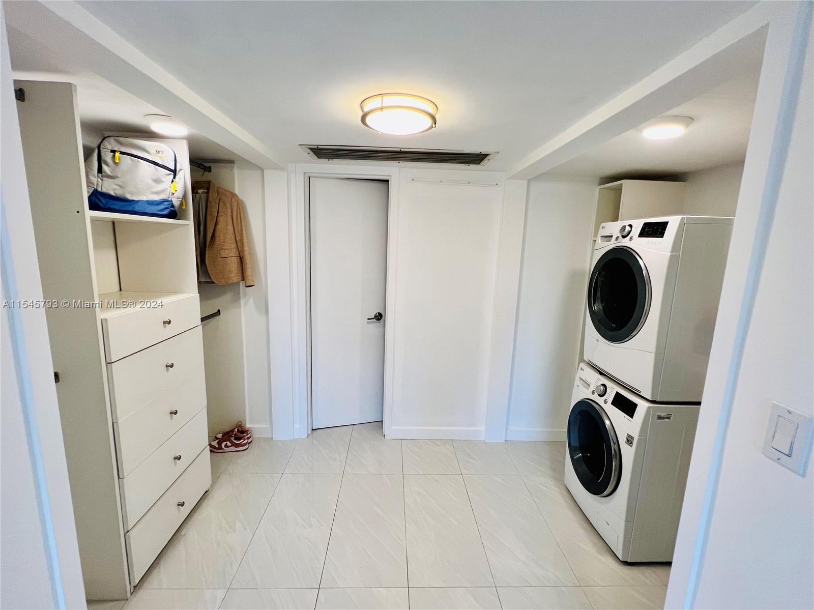 Washer and Dryer in- unit