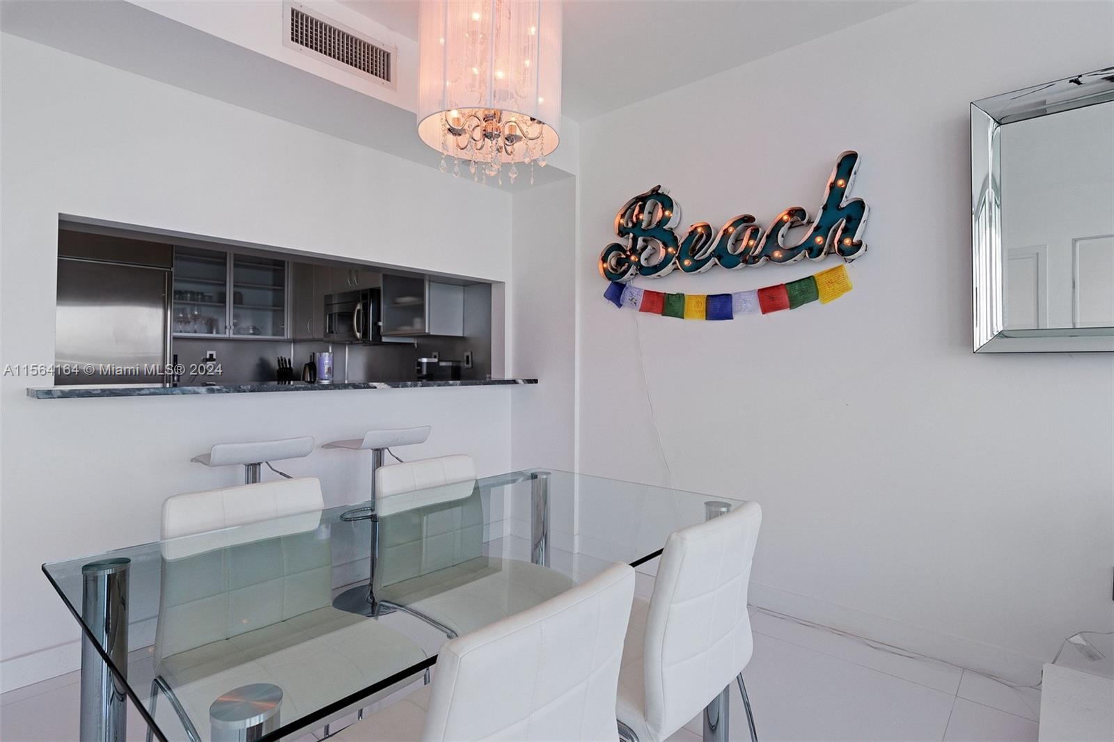 540 West Ave 513, Miami Beach, Florida 33139, 1 Bedroom Bedrooms, ,1 BathroomBathrooms,Residentiallease,For Rent,540 West Ave 513,A11564164
