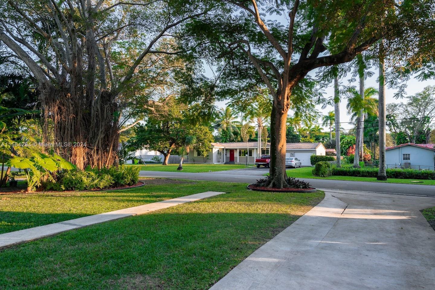 147 NW 87th St, El Portal, Florida 33150, 3 Bedrooms Bedrooms, ,2 BathroomsBathrooms,Residentiallease,For Rent,147 NW 87th St,A11564294