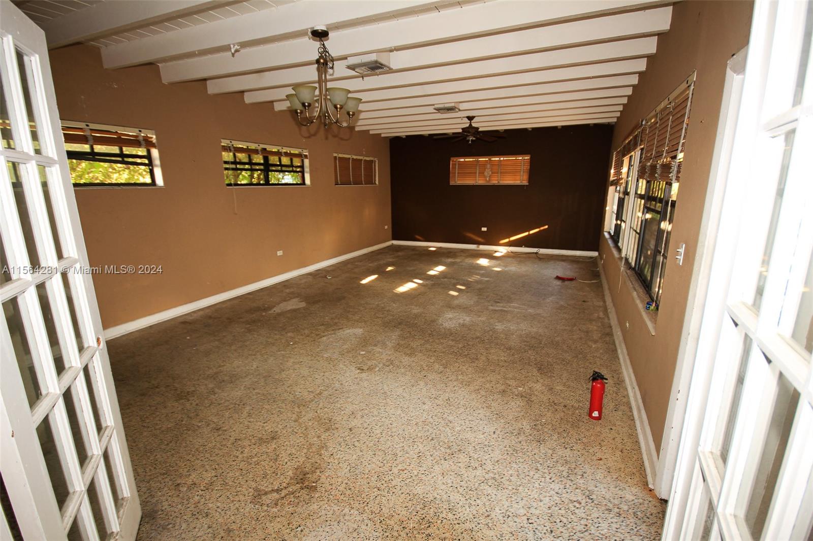 Listing Photo 32
