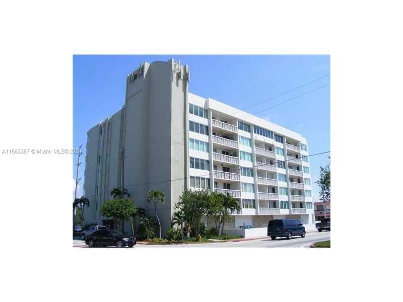 8233  Harding Ave #304 For Sale A11563387, FL