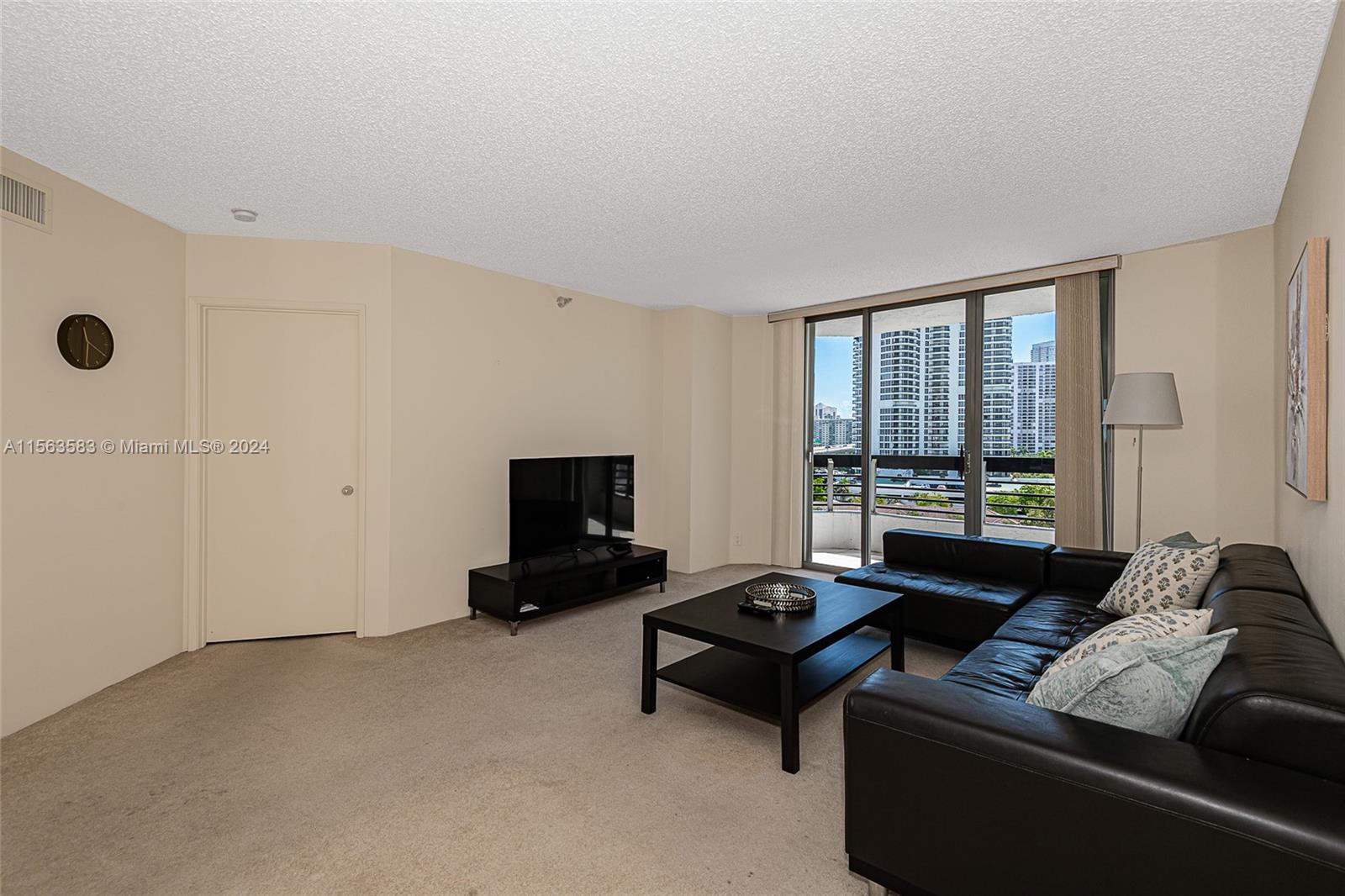 3400 NE 192nd St 910, Aventura, Florida 33180, 2 Bedrooms Bedrooms, ,2 BathroomsBathrooms,Residentiallease,For Rent,3400 NE 192nd St 910,A11563583