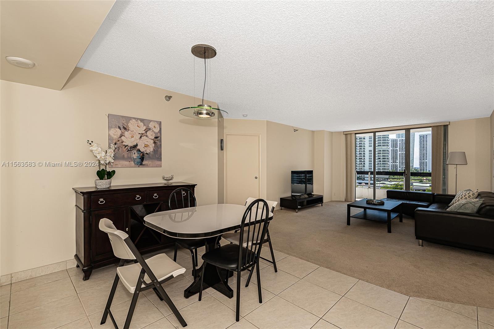 3400 NE 192nd St 910, Aventura, Florida 33180, 2 Bedrooms Bedrooms, ,2 BathroomsBathrooms,Residentiallease,For Rent,3400 NE 192nd St 910,A11563583