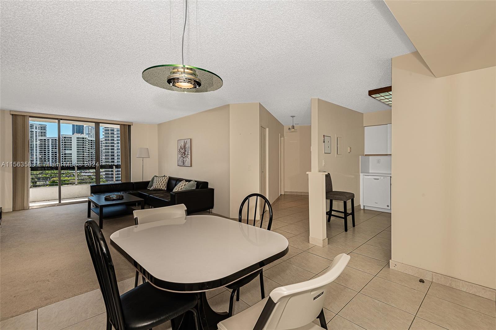 3400 NE 192nd St 910, Aventura, Florida 33180, 2 Bedrooms Bedrooms, ,2 BathroomsBathrooms,Residentiallease,For Rent,3400 NE 192nd St 910,A11563583