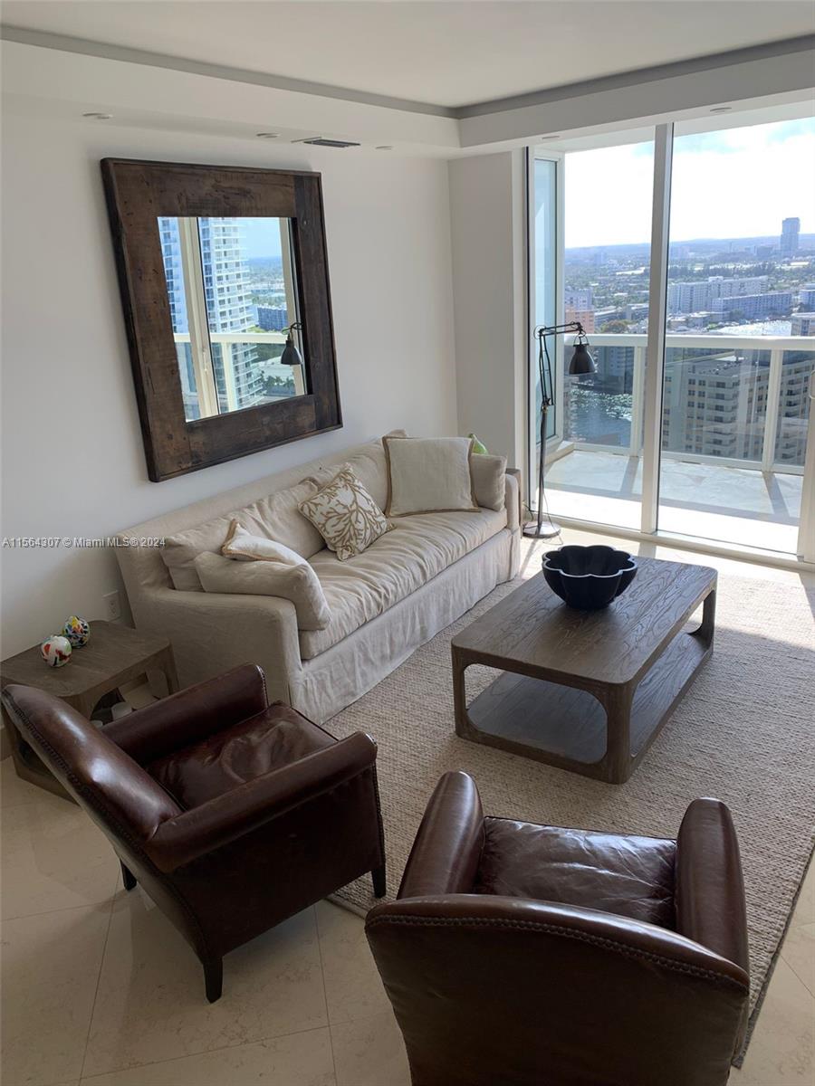 1800 S Ocean Dr 2809, Hallandale Beach, Florida 33009, 2 Bedrooms Bedrooms, ,2 BathroomsBathrooms,Residentiallease,For Rent,1800 S Ocean Dr 2809,A11564307