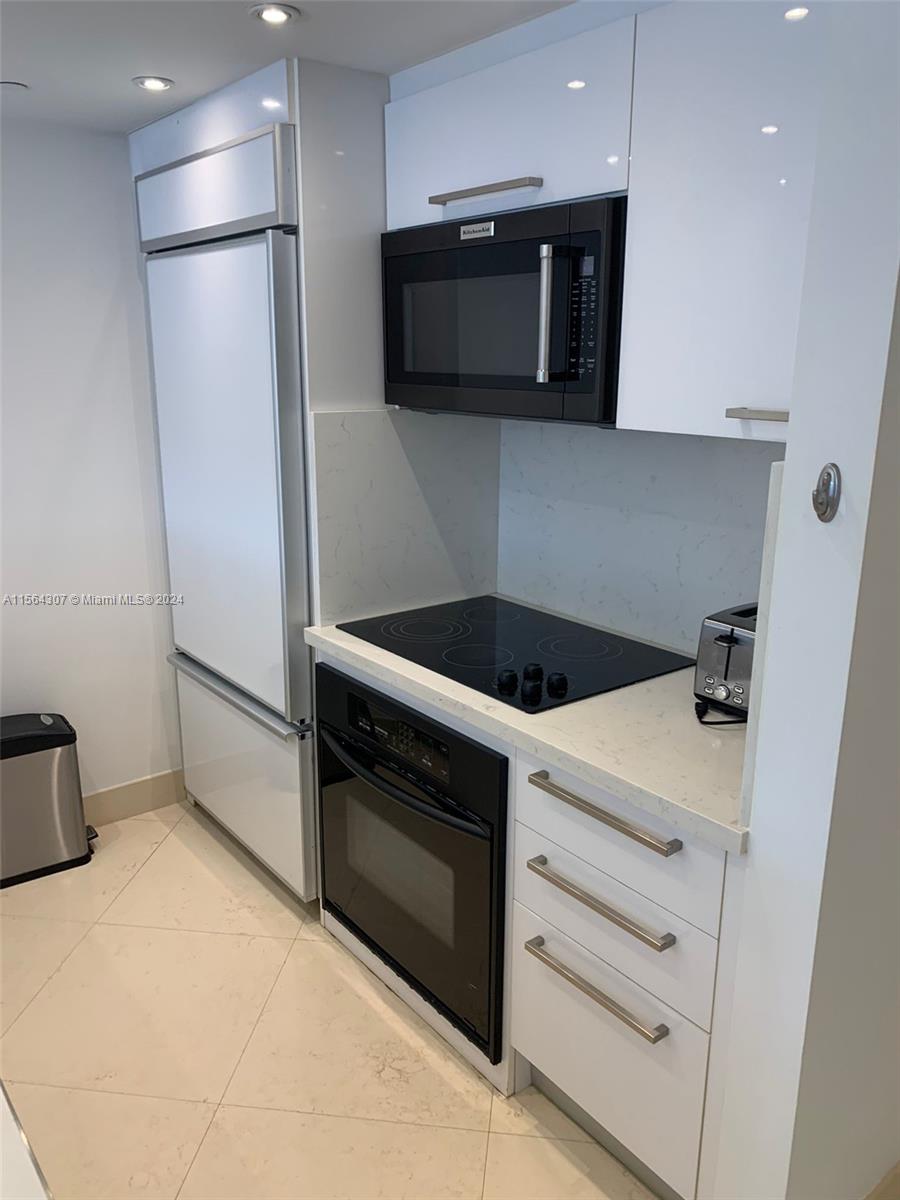 1800 S Ocean Dr 2809, Hallandale Beach, Florida 33009, 2 Bedrooms Bedrooms, ,2 BathroomsBathrooms,Residentiallease,For Rent,1800 S Ocean Dr 2809,A11564307