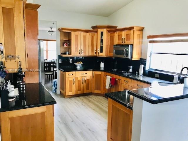 8353 SW 161st Pl, Miami, Florida 33193, 3 Bedrooms Bedrooms, ,2 BathroomsBathrooms,Residentiallease,For Rent,8353 SW 161st Pl,A11564316