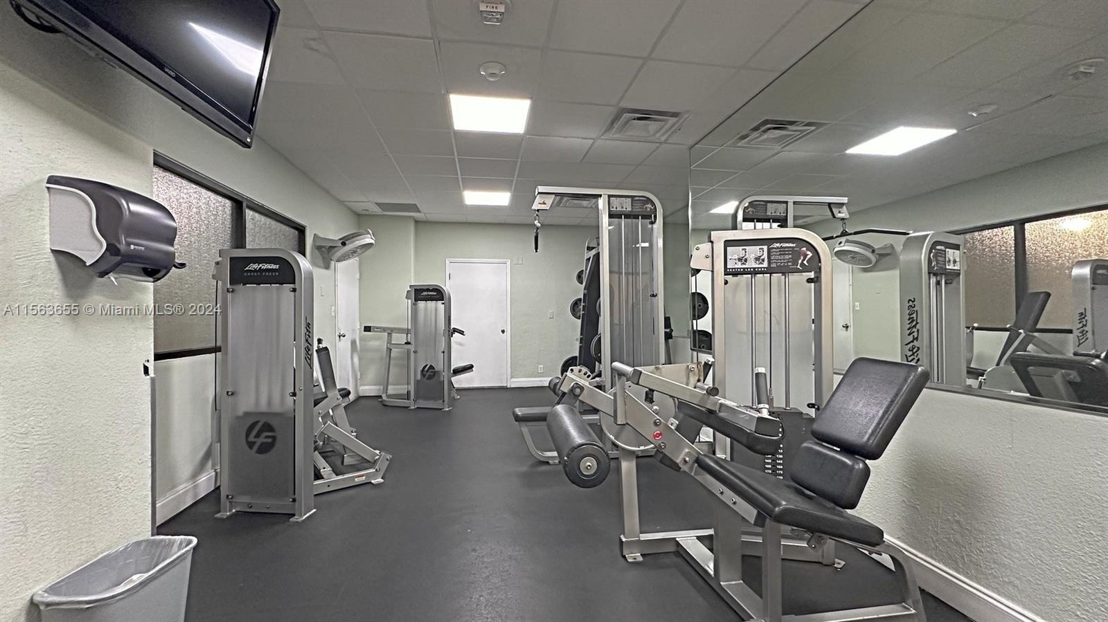 3180 S Ocean Dr 722, Hallandale Beach, Florida 33009, 1 Bedroom Bedrooms, ,1 BathroomBathrooms,Residential,For Sale,3180 S Ocean Dr 722,A11563655