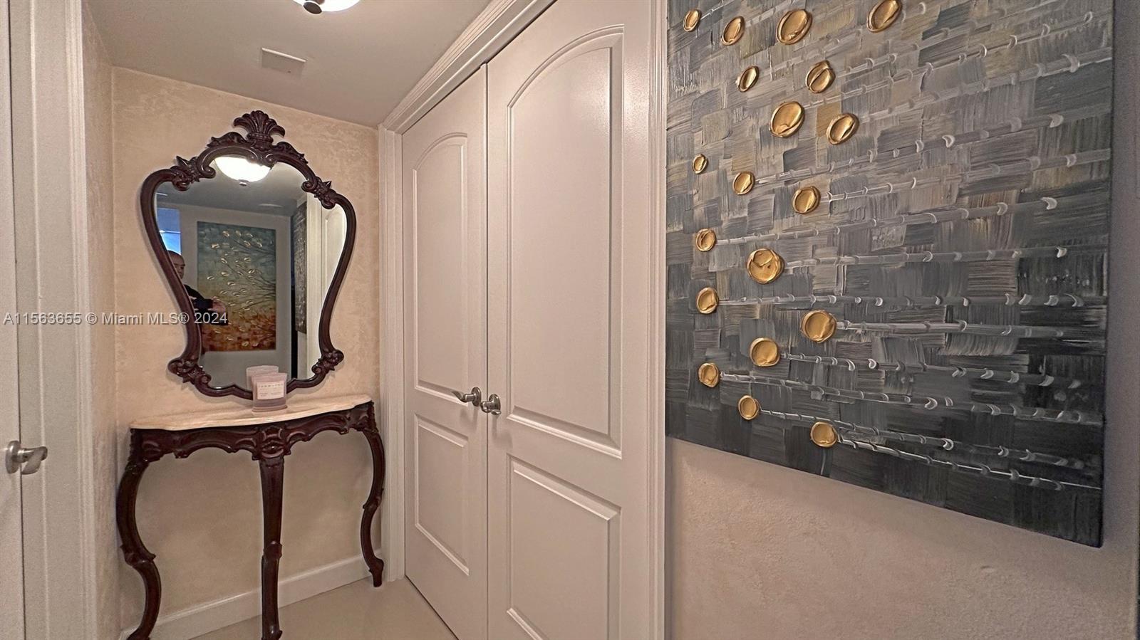 3180 S Ocean Dr 722, Hallandale Beach, Florida 33009, 1 Bedroom Bedrooms, ,1 BathroomBathrooms,Residential,For Sale,3180 S Ocean Dr 722,A11563655