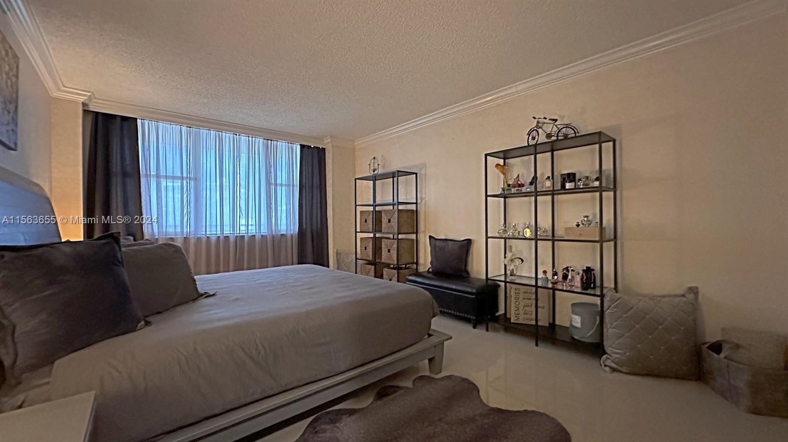3180 S Ocean Dr 722, Hallandale Beach, Florida 33009, 1 Bedroom Bedrooms, ,1 BathroomBathrooms,Residential,For Sale,3180 S Ocean Dr 722,A11563655