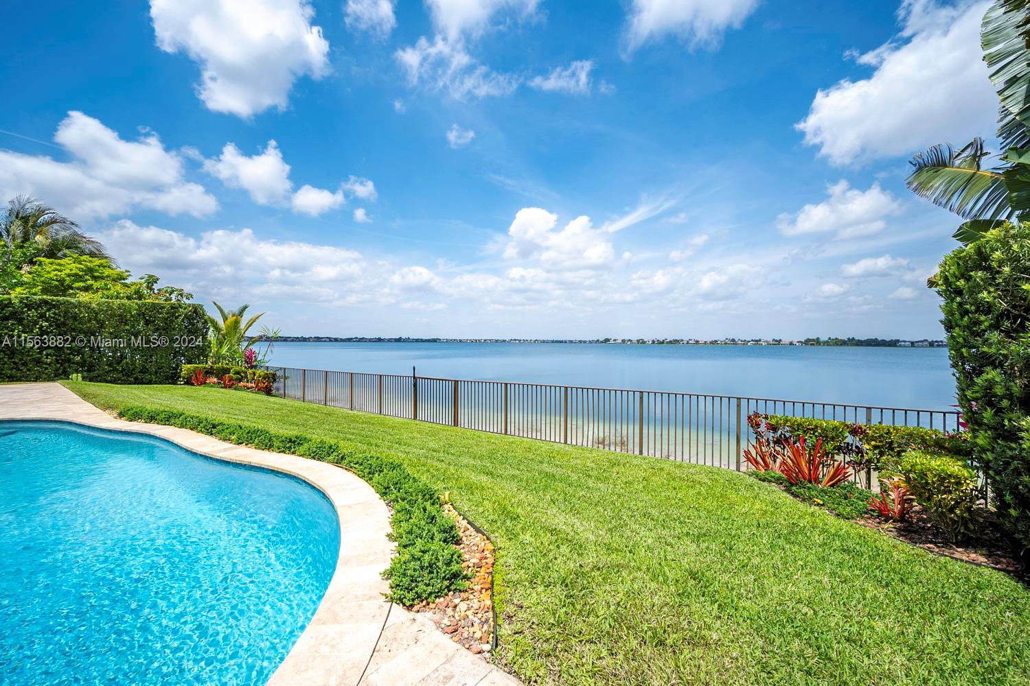 17599 SW 54th St, Miramar, Florida 33029, 5 Bedrooms Bedrooms, ,3 BathroomsBathrooms,Residentiallease,For Rent,17599 SW 54th St,A11563882