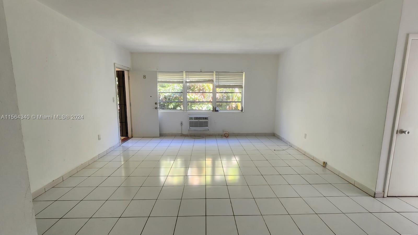 51 Edgewater Dr 8, Coral Gables, Florida 33133, 1 Bedroom Bedrooms, ,1 BathroomBathrooms,Residentiallease,For Rent,51 Edgewater Dr 8,A11564340