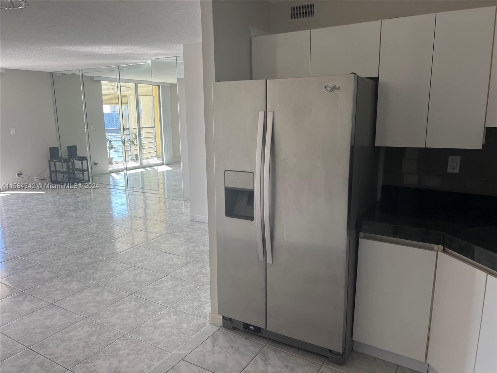 100 Golden Isles Dr 909, Hallandale Beach, Florida 33009, 1 Bedroom Bedrooms, ,1 BathroomBathrooms,Residential,For Sale,100 Golden Isles Dr 909,A11564342