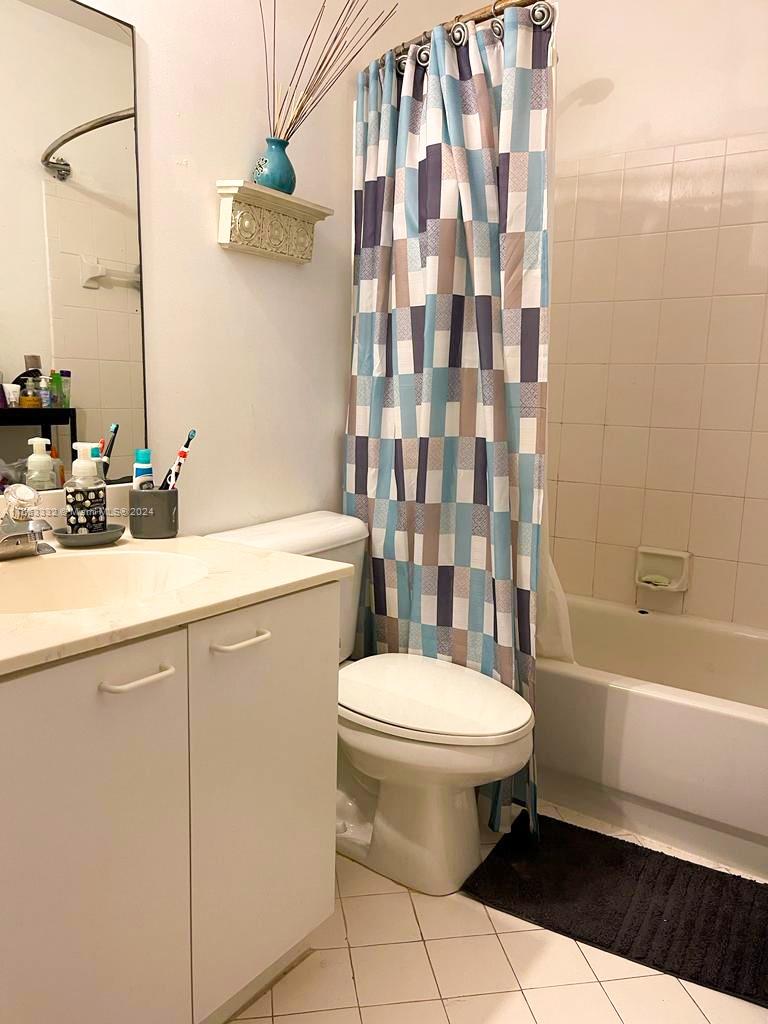 335 NW 152nd Ln, Pembroke Pines, Florida 33028, 3 Bedrooms Bedrooms, ,2 BathroomsBathrooms,Residentiallease,For Rent,335 NW 152nd Ln,A11563332
