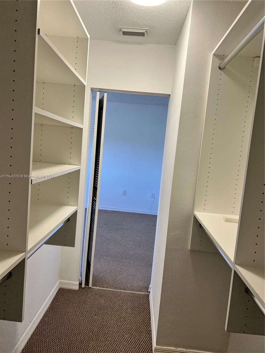 3810 SW 153rd Pl, Miami, Florida 33185, 3 Bedrooms Bedrooms, ,2 BathroomsBathrooms,Residentiallease,For Rent,3810 SW 153rd Pl,A11564078