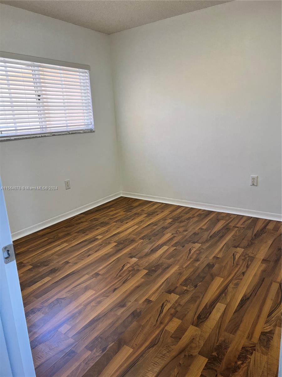 3810 SW 153rd Pl, Miami, Florida 33185, 3 Bedrooms Bedrooms, ,2 BathroomsBathrooms,Residentiallease,For Rent,3810 SW 153rd Pl,A11564078