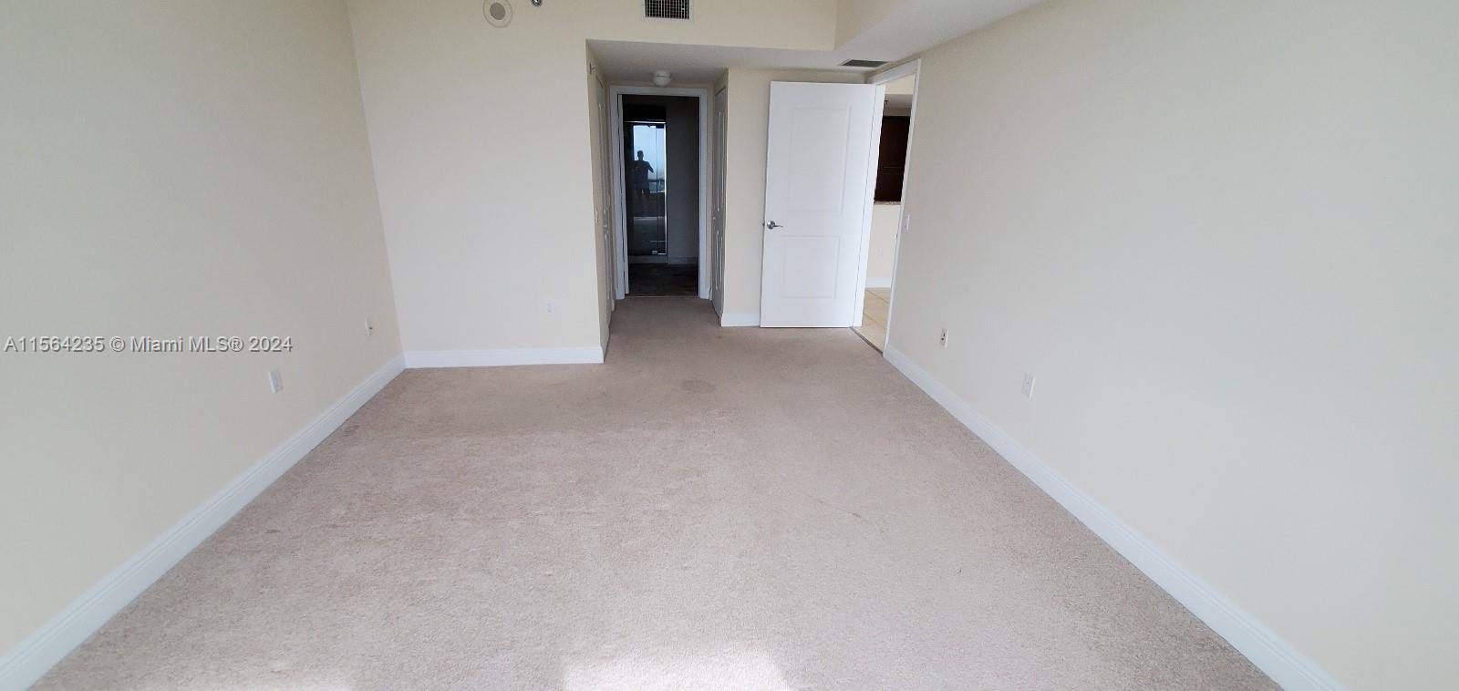 2641 N Flamingo Rd 1804N, Sunrise, Florida 33323, 2 Bedrooms Bedrooms, ,2 BathroomsBathrooms,Residential,For Sale,2641 N Flamingo Rd 1804N,A11564235