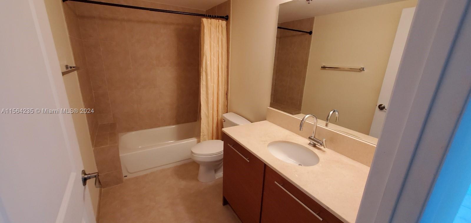 2641 N Flamingo Rd 1804N, Sunrise, Florida 33323, 2 Bedrooms Bedrooms, ,2 BathroomsBathrooms,Residential,For Sale,2641 N Flamingo Rd 1804N,A11564235