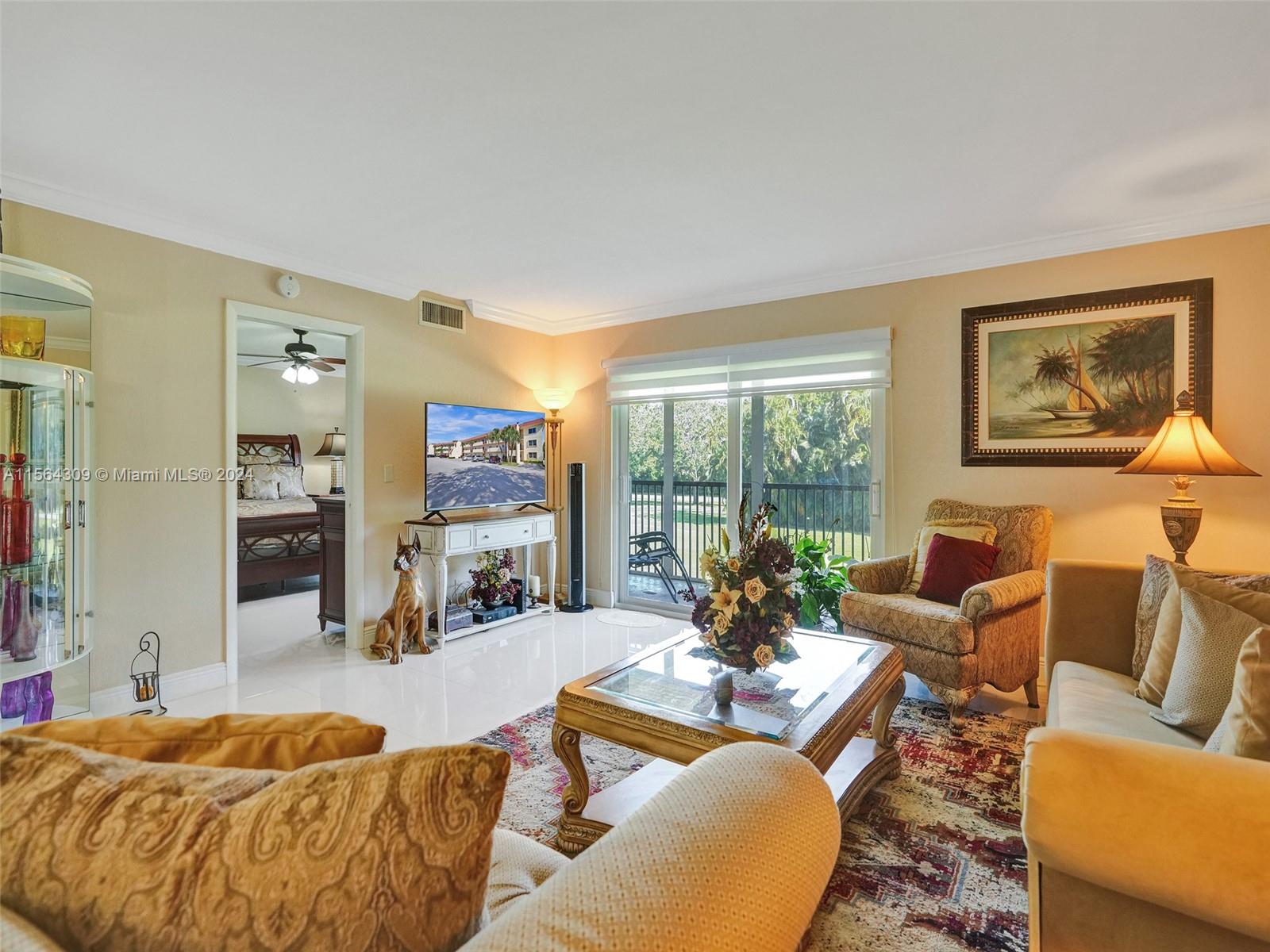 271 S Hollybrook Dr 202, Pembroke Pines, Florida 33025, 2 Bedrooms Bedrooms, ,2 BathroomsBathrooms,Residential,For Sale,271 S Hollybrook Dr 202,A11564309