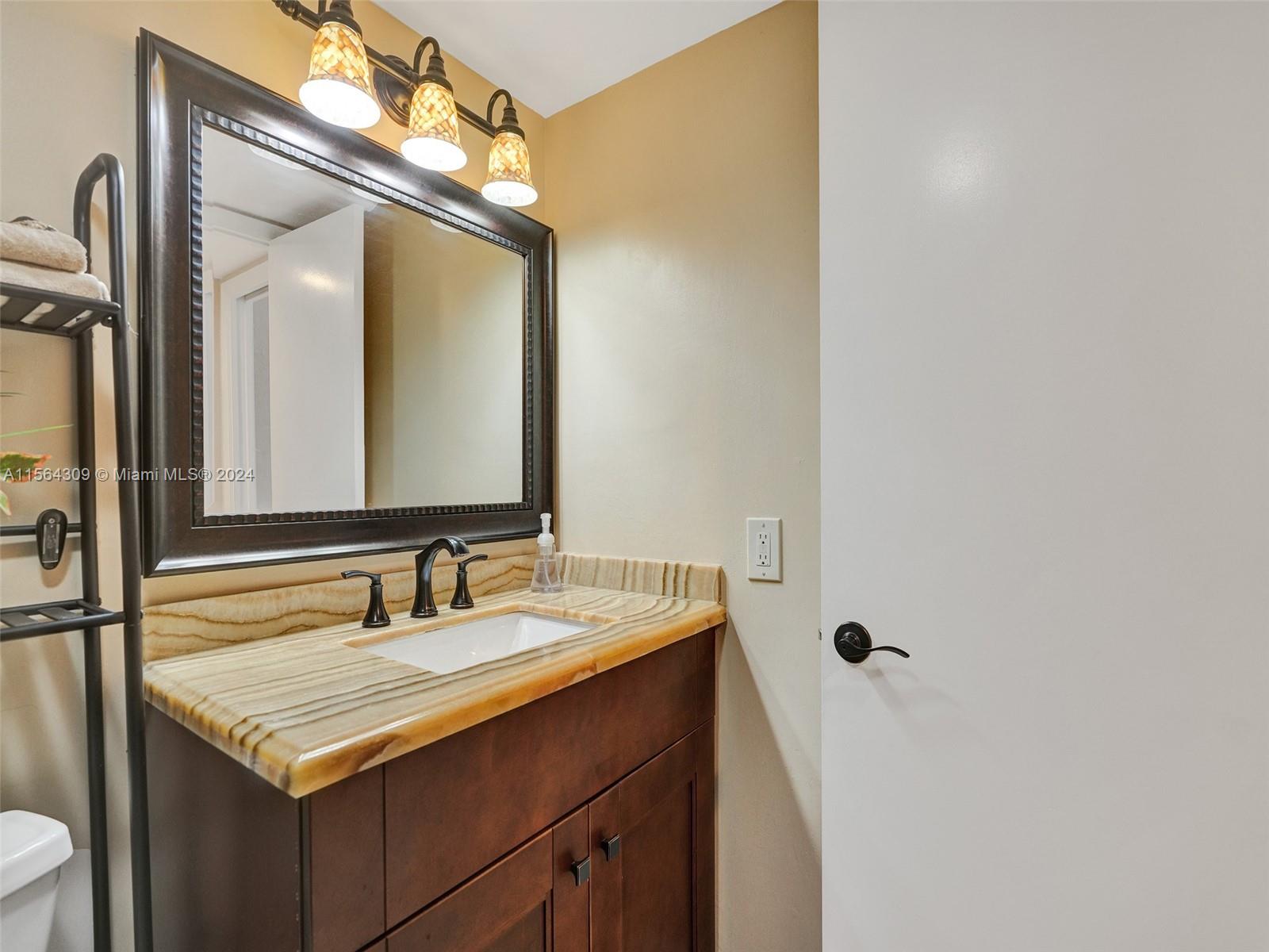 271 S Hollybrook Dr 202, Pembroke Pines, Florida 33025, 2 Bedrooms Bedrooms, ,2 BathroomsBathrooms,Residential,For Sale,271 S Hollybrook Dr 202,A11564309