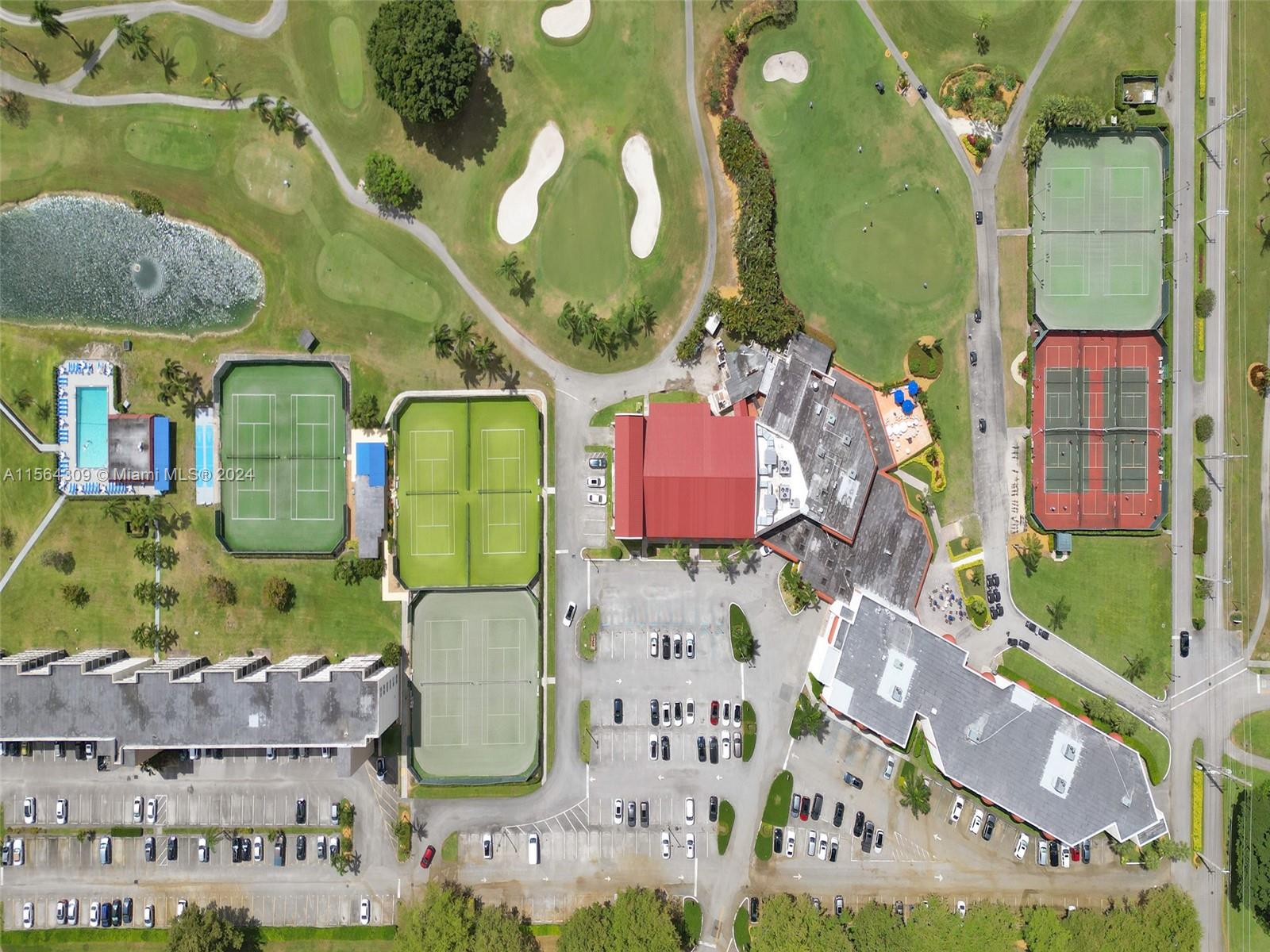 Clubhouse/golf course