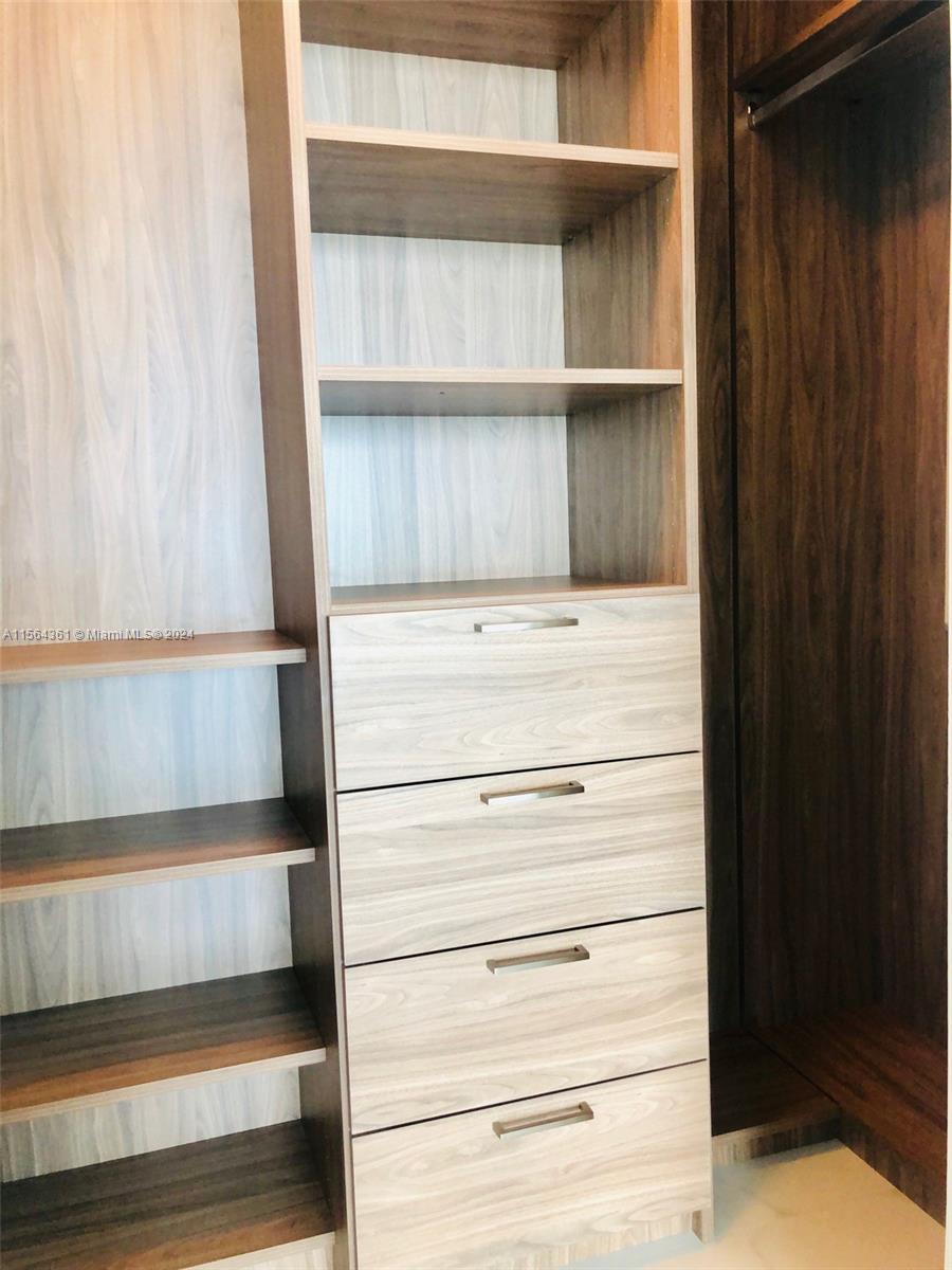 3131 NE 7TH AVENUE 1705, Miami, Florida 33137, 2 Bedrooms Bedrooms, ,2 BathroomsBathrooms,Residentiallease,For Rent,3131 NE 7TH AVENUE 1705,A11564361