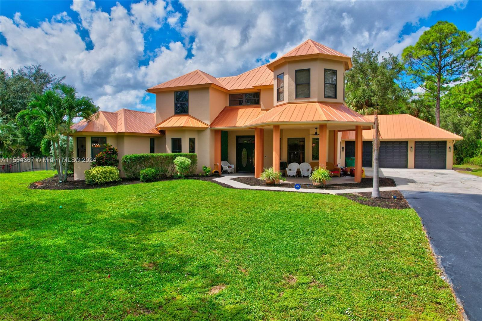 2791 2ND ST NW, Naples, FL 34120