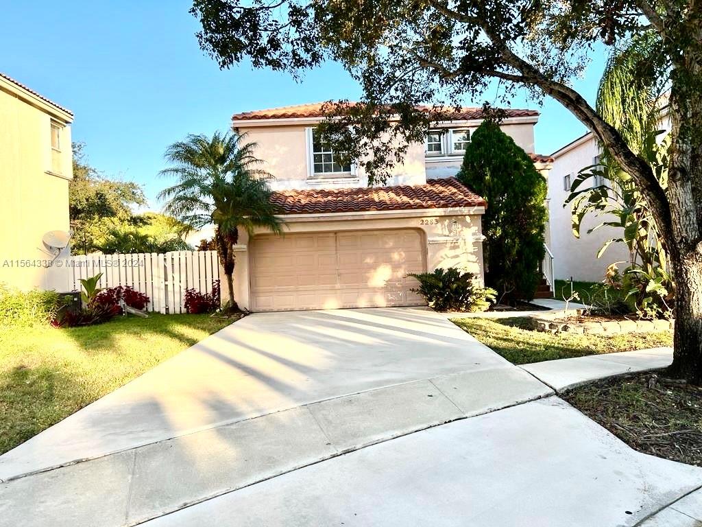 Pembroke Pines, Florida 33028, 3 Bedrooms Bedrooms, ,2 BathroomsBathrooms,Residentiallease,For Rent,A11564338