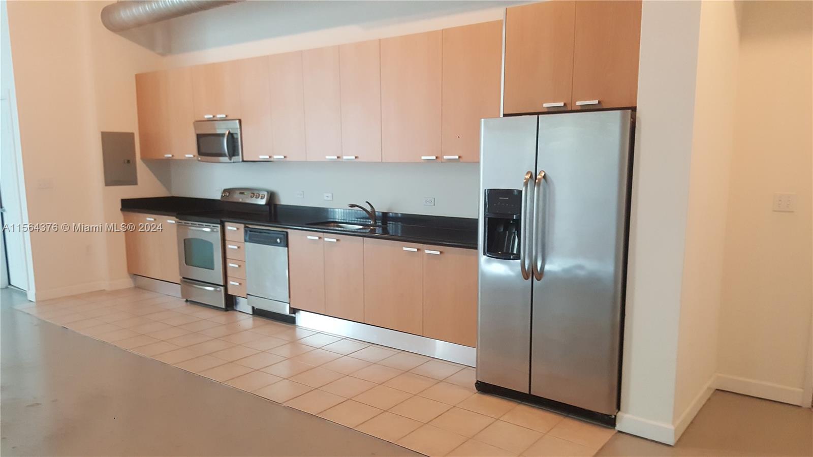 2100 Van Buren St 408, Hollywood, Florida 33020, 2 Bedrooms Bedrooms, ,2 BathroomsBathrooms,Residential,For Sale,2100 Van Buren St 408,A11564376