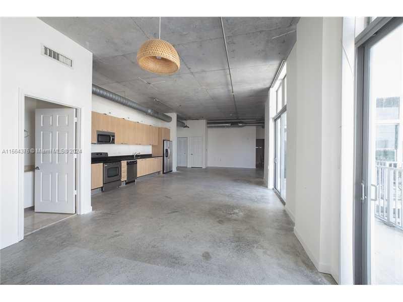 2100 Van Buren St 408, Hollywood, Florida 33020, 2 Bedrooms Bedrooms, ,2 BathroomsBathrooms,Residential,For Sale,2100 Van Buren St 408,A11564376