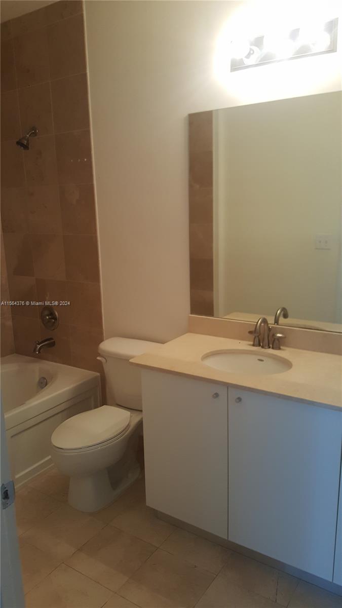 2100 Van Buren St 408, Hollywood, Florida 33020, 2 Bedrooms Bedrooms, ,2 BathroomsBathrooms,Residential,For Sale,2100 Van Buren St 408,A11564376