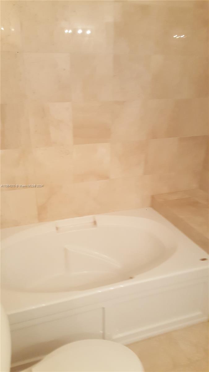 2100 Van Buren St 408, Hollywood, Florida 33020, 2 Bedrooms Bedrooms, ,2 BathroomsBathrooms,Residential,For Sale,2100 Van Buren St 408,A11564376