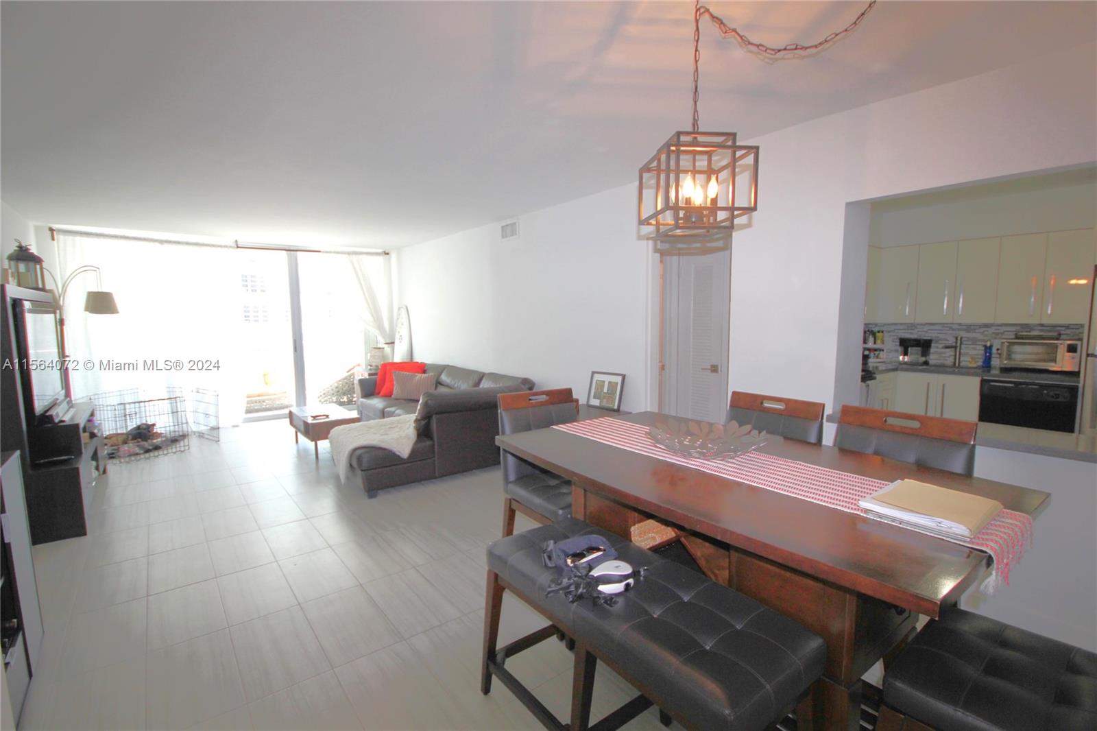 5151 Collins Ave 928, Miami Beach, Florida 33140, 2 Bedrooms Bedrooms, ,2 BathroomsBathrooms,Residential,For Sale,5151 Collins Ave 928,A11564072